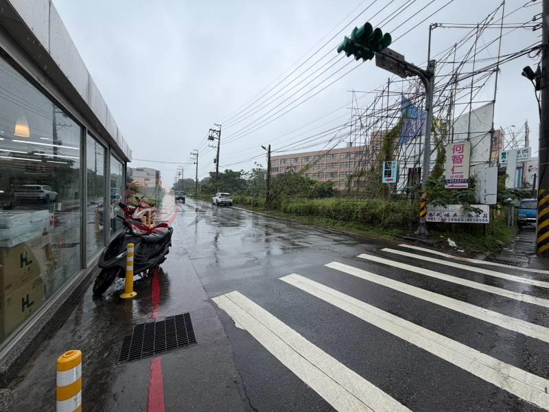 大江購物中園路都內農(內壢段) 照片3